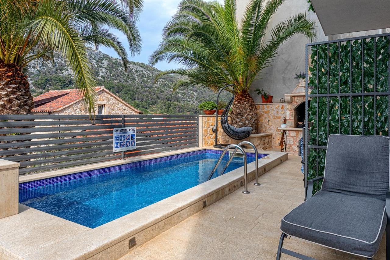 Villa Capitis In The Center Hvar Town Exterior photo